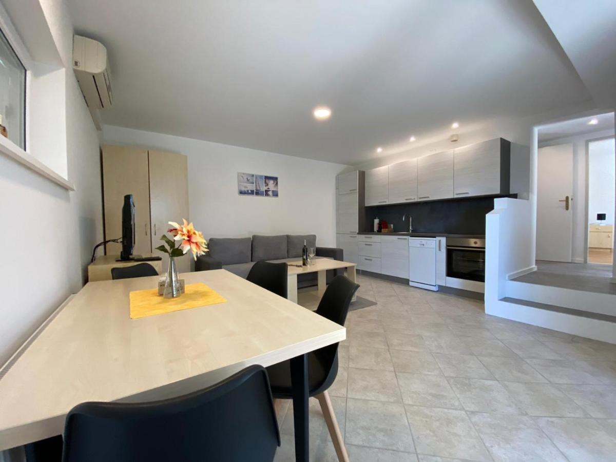 Apartment Bianca Premantura Istrien Ngoại thất bức ảnh