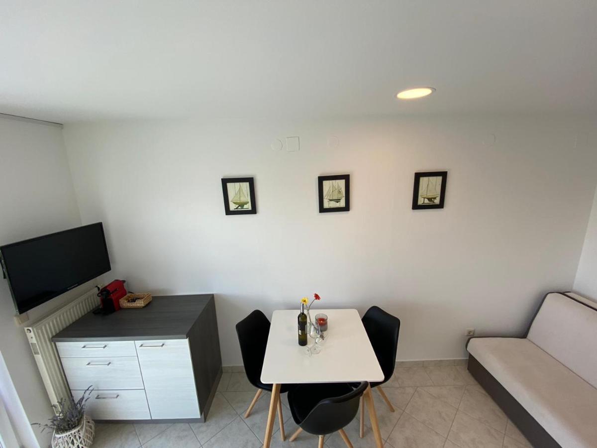 Apartment Bianca Premantura Istrien Ngoại thất bức ảnh